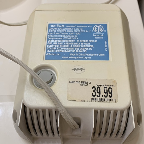 Light - Picture 4 of 8